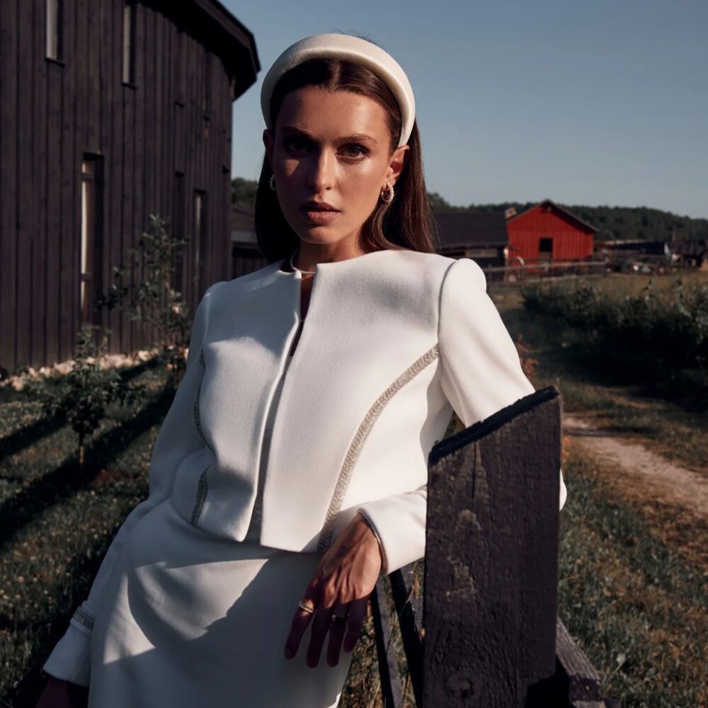 Bridal Cashmere Jacket with a Handmade Embroidery